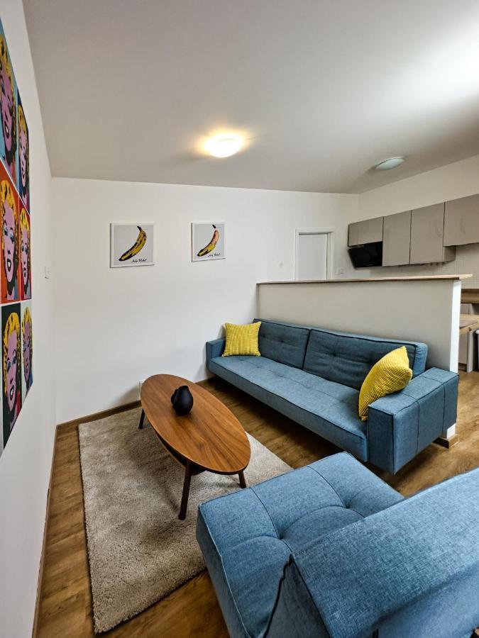 Gallery Apartments Liberec Exterior photo