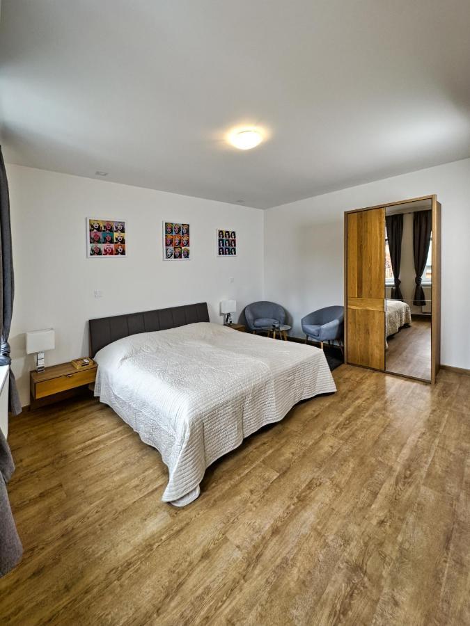 Gallery Apartments Liberec Exterior photo